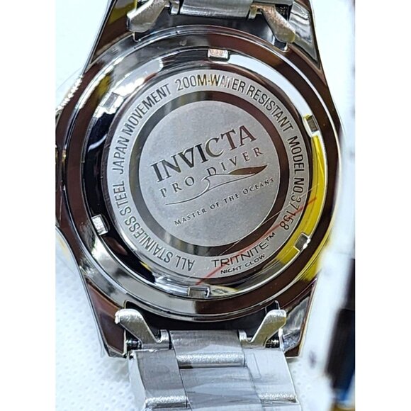 Invicta Pro Diver Men’s 40mm Stainless Steel Quartz Watch | Blue Dial, 200m - Picture 15 of 16